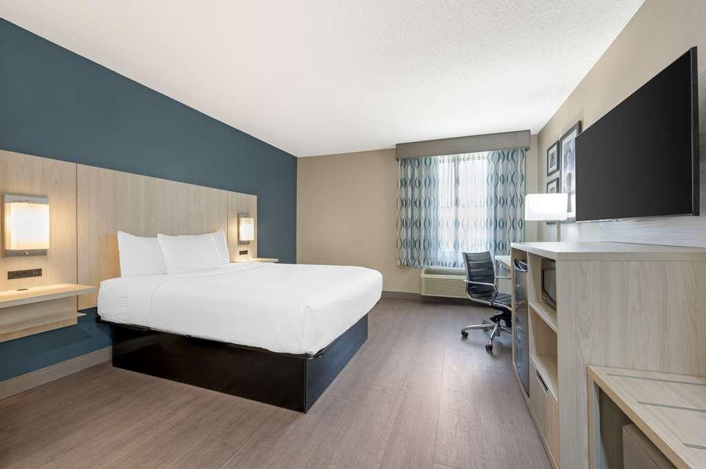 Best Western Plus Lafayette Hotel University Area Zimmer foto